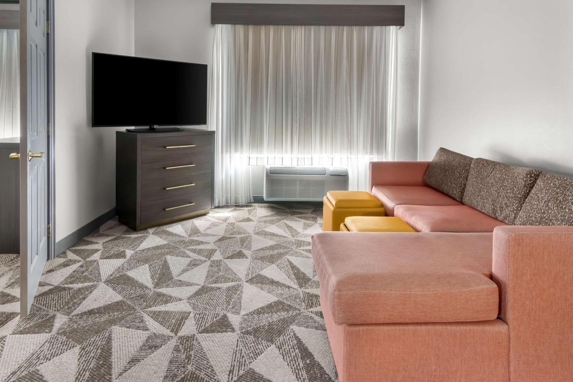 Big Country Hotel & Suites, Surestay Collection By BW Abilene Dış mekan fotoğraf
